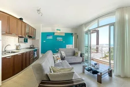 Joya Cyprus Melda Penthouse * Agios Amvrosios (Kyrenia)